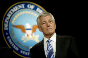 Hagel Calls Servicemembers on Thanksgiving