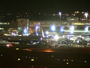 Police Swarm JFK After Alleged Bomb Threat Directed At Landing Delta Flight