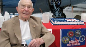 WW II fighter ace Fritz Payne dies; shot down 6 warplanes during Guadalcanal